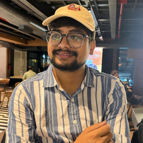 Deep, Co-Founder of Tiffin Dada
